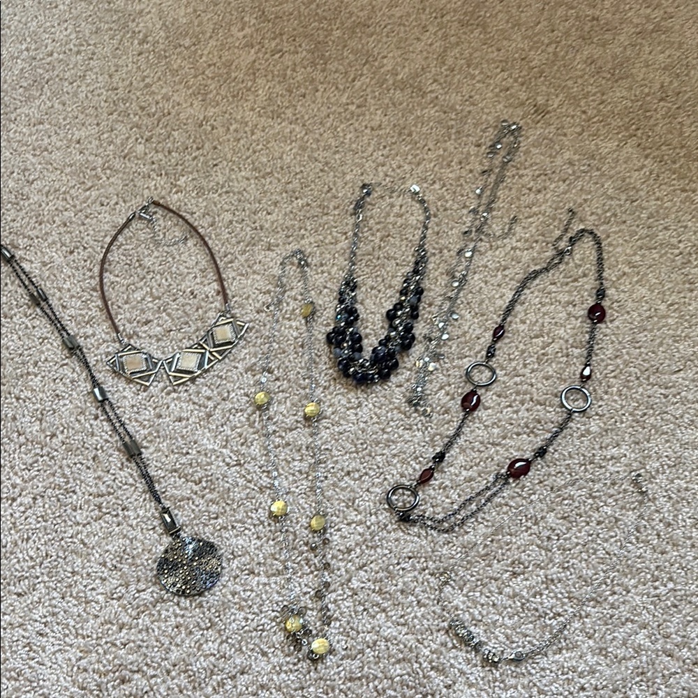 Elegant Silver and Gold Necklace Set